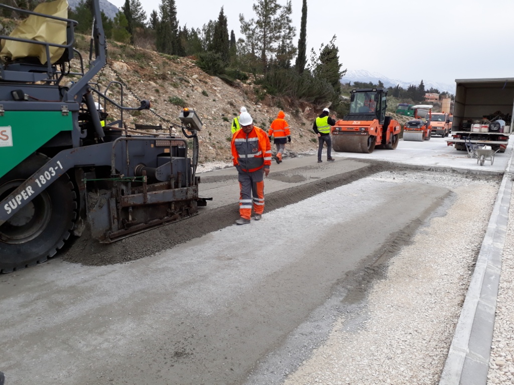 CEMEX uvaljani beton RCC